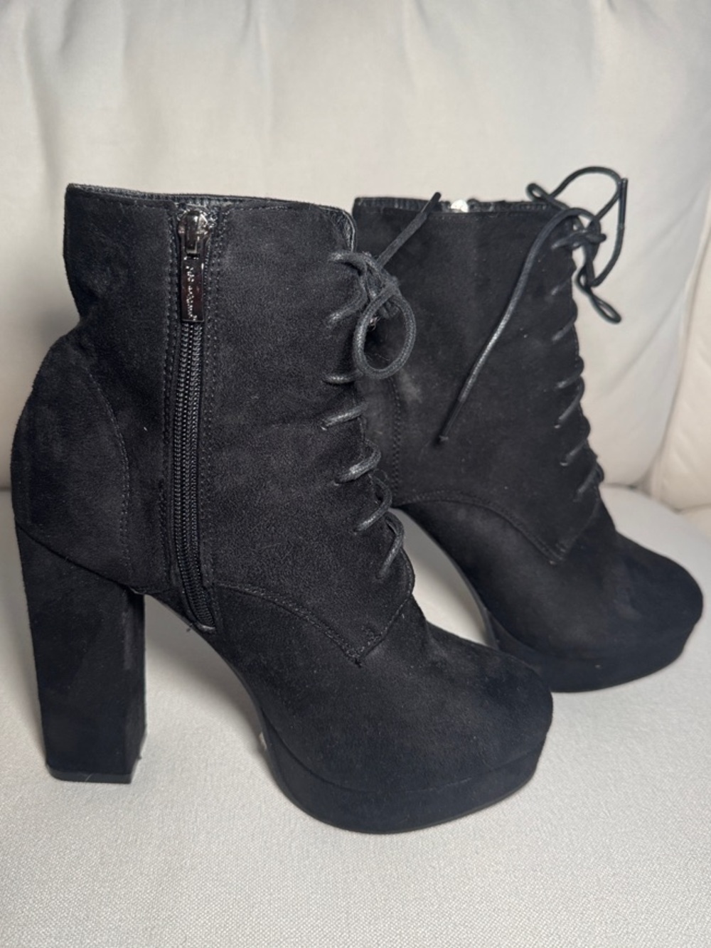 Nature Breeze Black Lace-Up Platform Ankle Boots